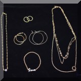 J07. Costume jewelry. 